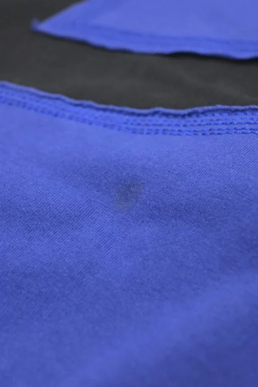 Blue and black paneled cotton jersey knit L swing-style pullover T-shirt