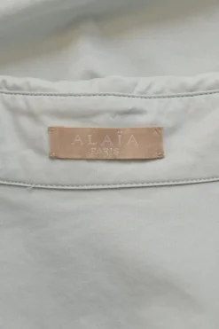 Blue cotton poplin point-collar button-front puffed half-sleeve shirt