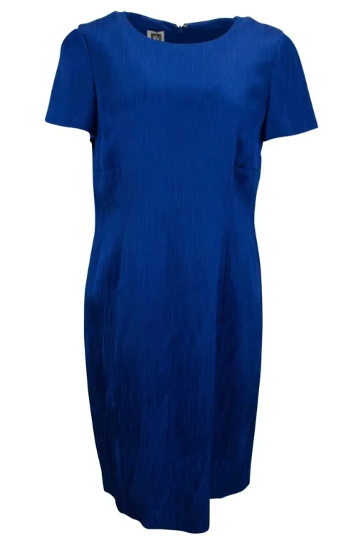 Blue short sleeved textured knee-length dress