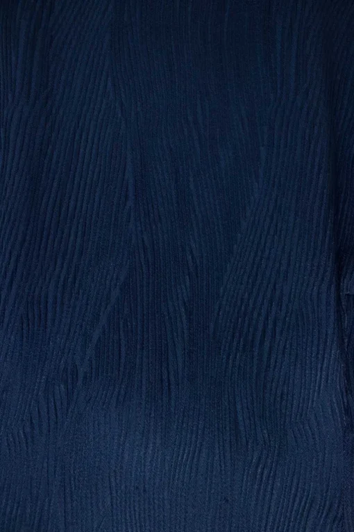 Blue short sleeved textured knee-length dress