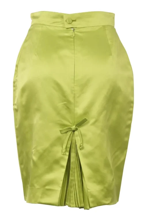 Chartreuse silk pull-on knee-length pencil skirt with rear bow-embellished plissé godet insert