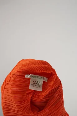 Coral polyester maxi plissé tent dress with side vents