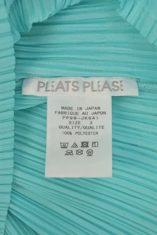 Cyan polyester dolman sleeve cropped plissé blouse