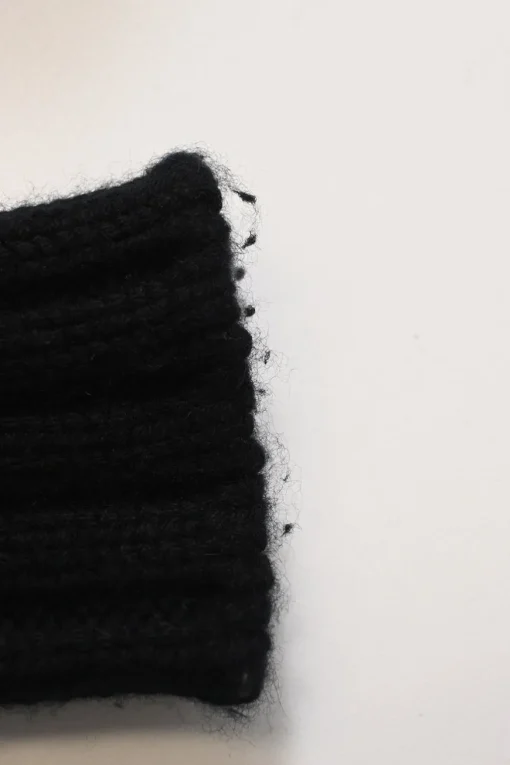 Dioramour navy wool-cashmere blend intarsia knit spread collar sweater featuring rabbit motif