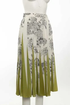 Green silk mid-length skirt
