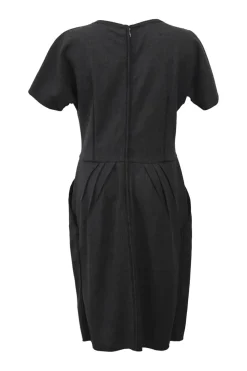 Grey stretch-wool scoop neck short sleeve knee-length dress with pockets