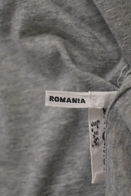 Heather grey embellished crewneck pullover T-shirt featuring leaf bead-broderie motif