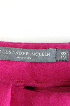 Hot pink wool tweed pull-on mini skirt with gathered waistline
