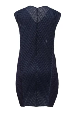 Navy blue and black plissé panelled polyester V-neck sleeveless shift dress
