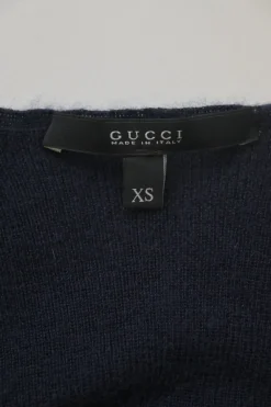 Navy cashmere fully-fashioned V-neck pullover sweater with GG heart plaque appliqué
