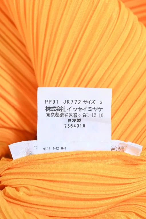 Orange polyester high-collar plissé sleeveless shift dress