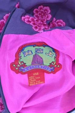 Pink and purple silk mini Qipao dress featuring frog button side slit and floral broderie motif