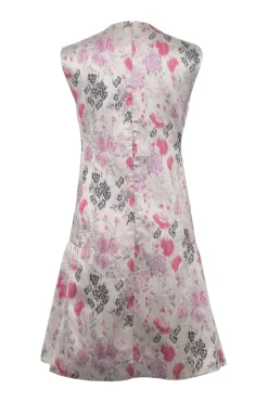Pink floral damask Y-collar sleeveless swing-style shift dress with vented skirt