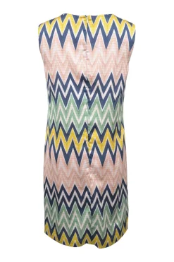Pink polyester grid chevron stripe print sleeveless shift dress