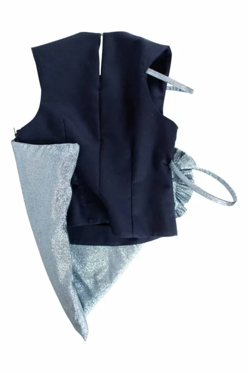 Sleeveless top in blue wool with metallic blue top "stuck" on