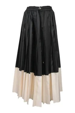 Two-tone polyester plissé midi skirt with toggle waist