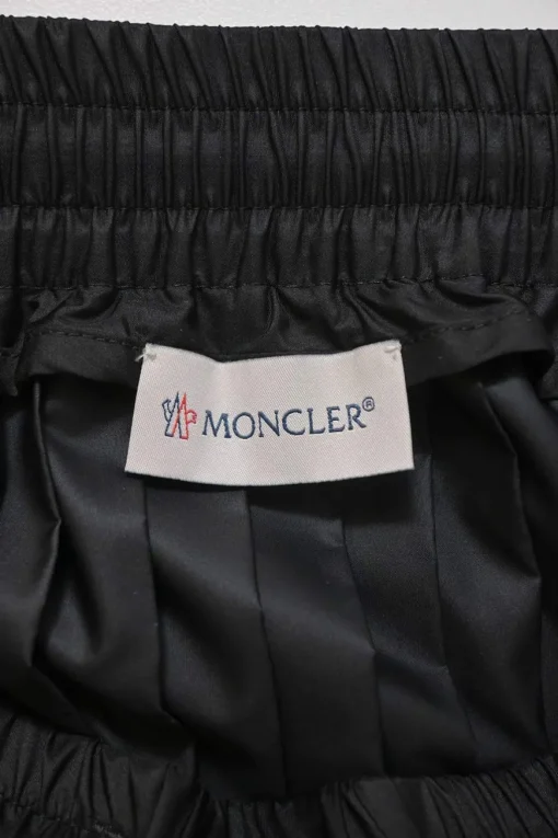 Two-tone polyester plissé midi skirt with toggle waist