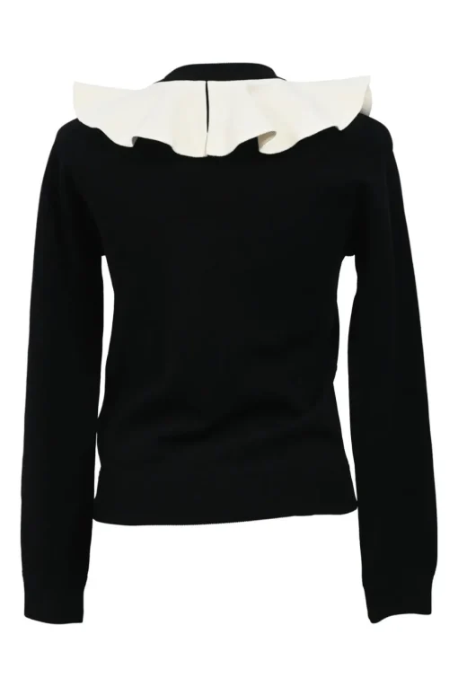Two-tone ruff collar pullover sweater