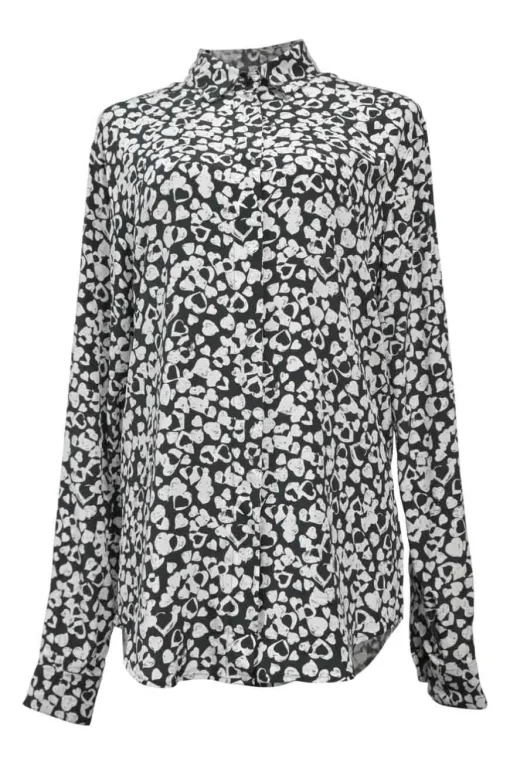 Two-tone silk heart print spread collar button-front shirt