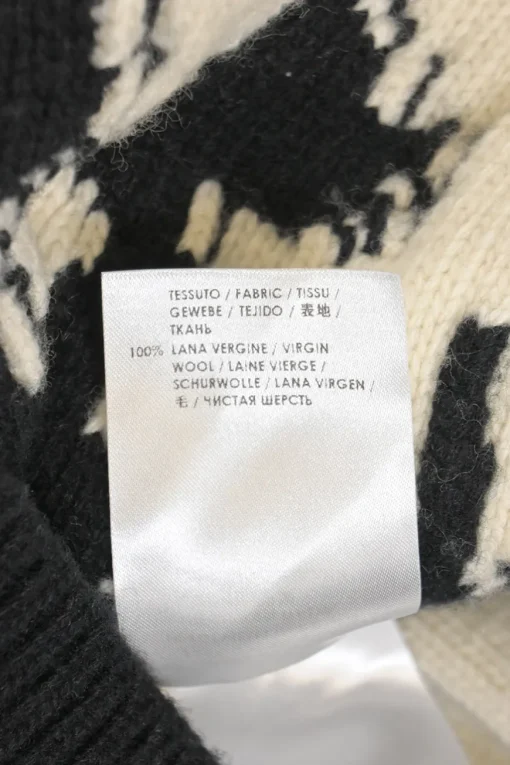 Two-tone wool experimental V-neck intarsia sweater