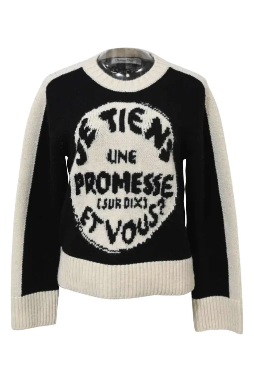 Two-tone wool-cashmere blend slogan intarsia crewneck pullover sweater featuring 'Je Tiens Une Promesse Et Vous?' motif