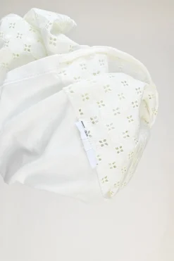 White paneled broderie Anglaise crewneck pullover T-shirt