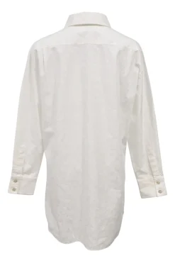 White spread collar shirt with Mother of Peal button fastening